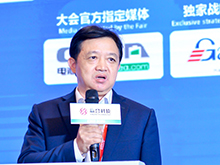 國家科技成果轉化基金新能源汽車創(chuàng)業(yè)投資子基金合伙人兼總裁方建華主持“發(fā)掘動力電池產(chǎn)業(yè)鏈價值與機會”主題論壇