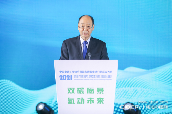 劉寶生：氫能與燃料電池邁入產(chǎn)業(yè)化發(fā)展的關(guān)鍵節(jié)點