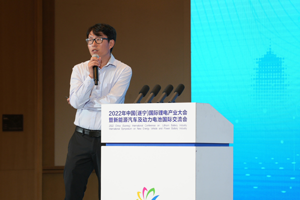 四川研一新材料有限責(zé)任公司董事長(zhǎng)、深圳研一新材料有限責(zé)任公司新材料事業(yè)群董事長(zhǎng)兼供應(yīng)鏈中心采購總監(jiān)程林