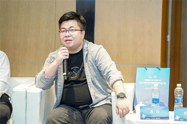 “Li+學(xué)社”高端對話：警惕全球化機(jī)遇下，鋰電企業(yè)的出海挑戰(zhàn)和技術(shù)迭代風(fēng)險