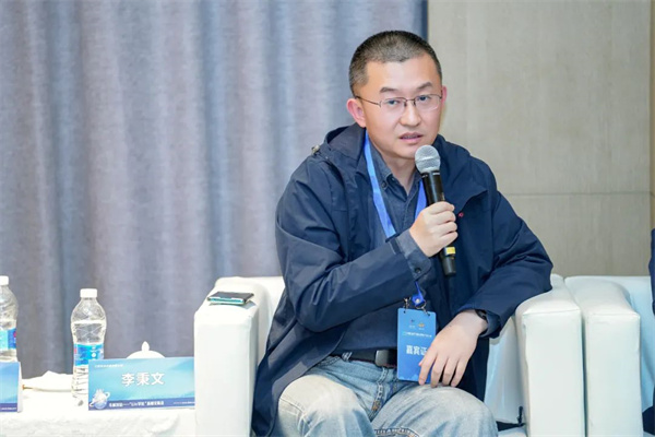 “Li+學(xué)社”高端對話：警惕全球化機(jī)遇下，鋰電企業(yè)的出海挑戰(zhàn)和技術(shù)迭代風(fēng)險